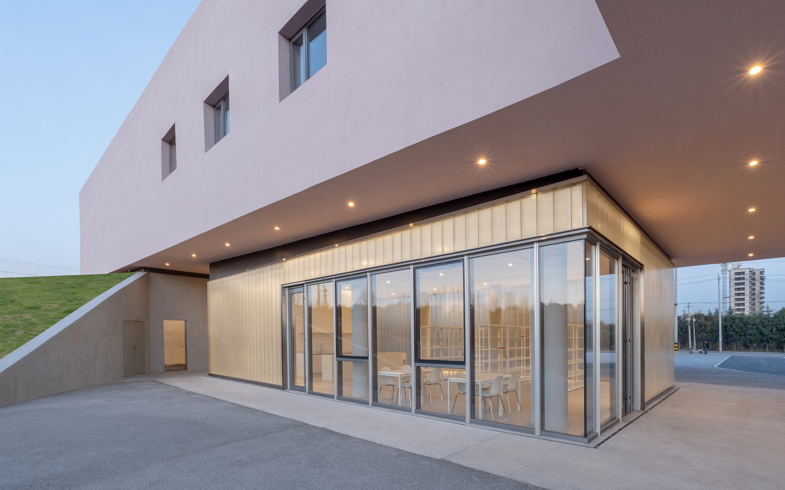 19-首层书吧 Ground level library cafe. ©张超 Chao Zhang.jpg