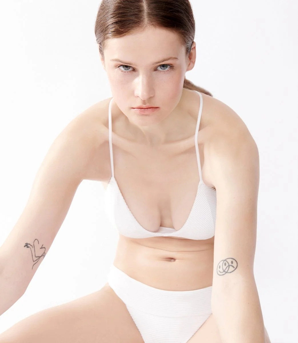 Laura_11723_Mm_extra23791p.jpg