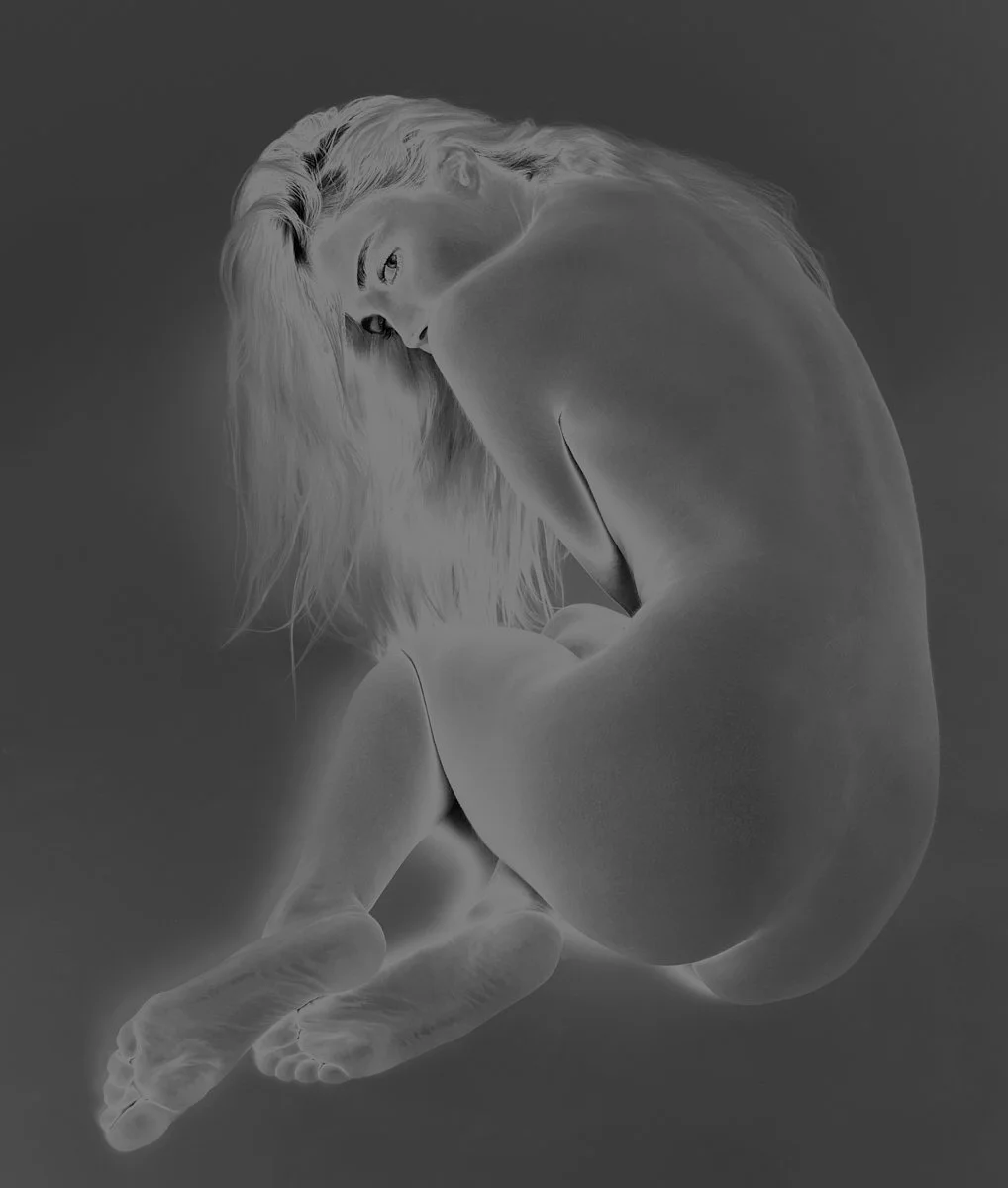 Lia-Sophie_07-06_25_nude_weiss103152ausschuss-70sw.jpg