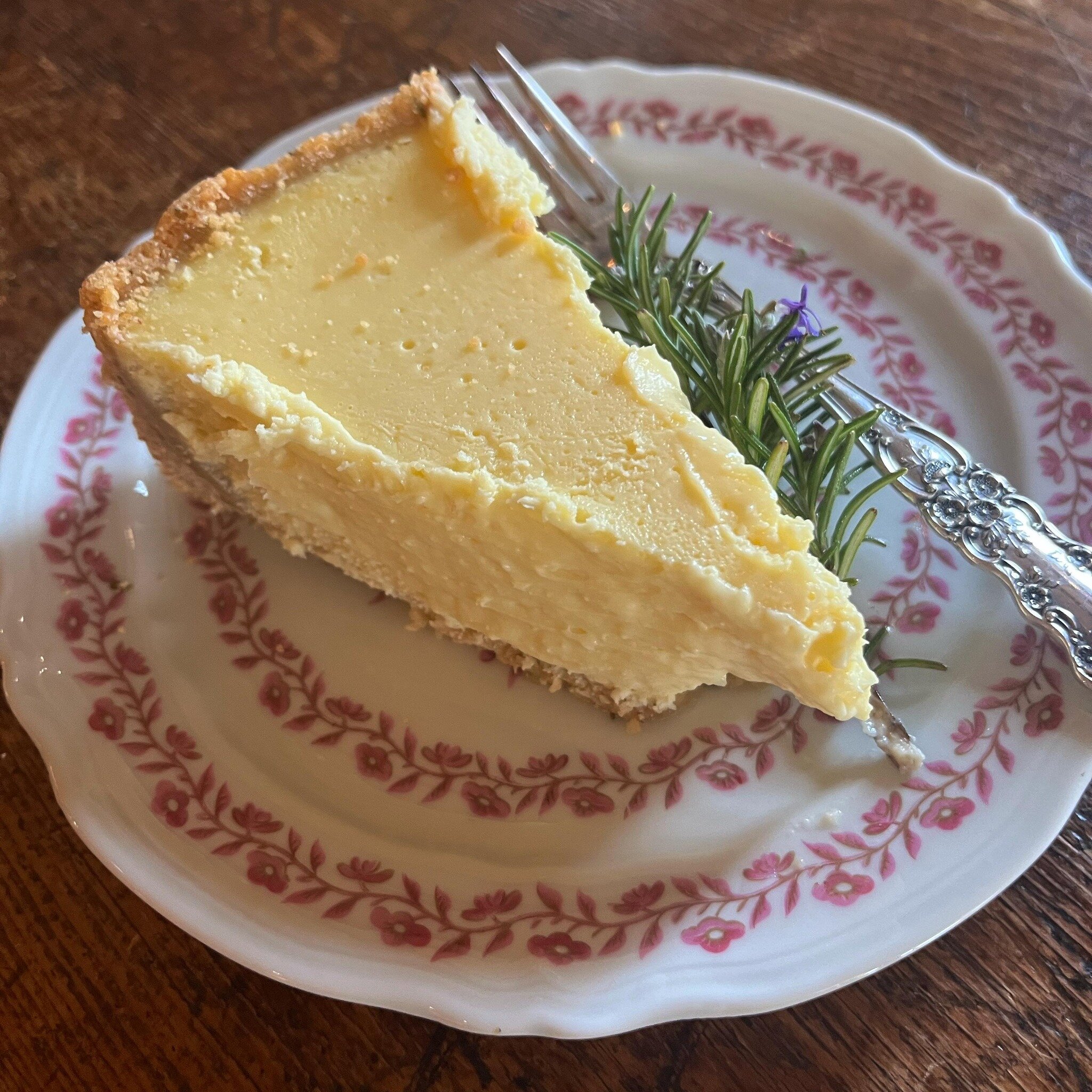 We tested out The Cheese Shop of Portland&rsquo;s goat cheesecake recipe made with our fresh ch&egrave;vre for ourselves and it was divine. It&rsquo;s everything a cheesecake should be - a decadent dessert that&rsquo;s not too sweet. You can find the