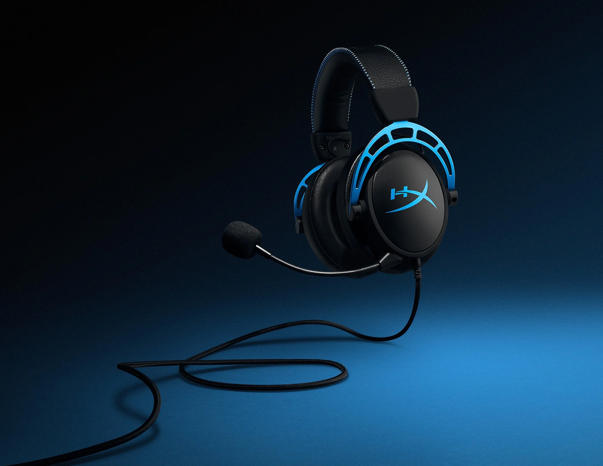2021-10-25-NW-HYPERX-CLOUDALPHAS-HEADSET2484_HERO.jpg