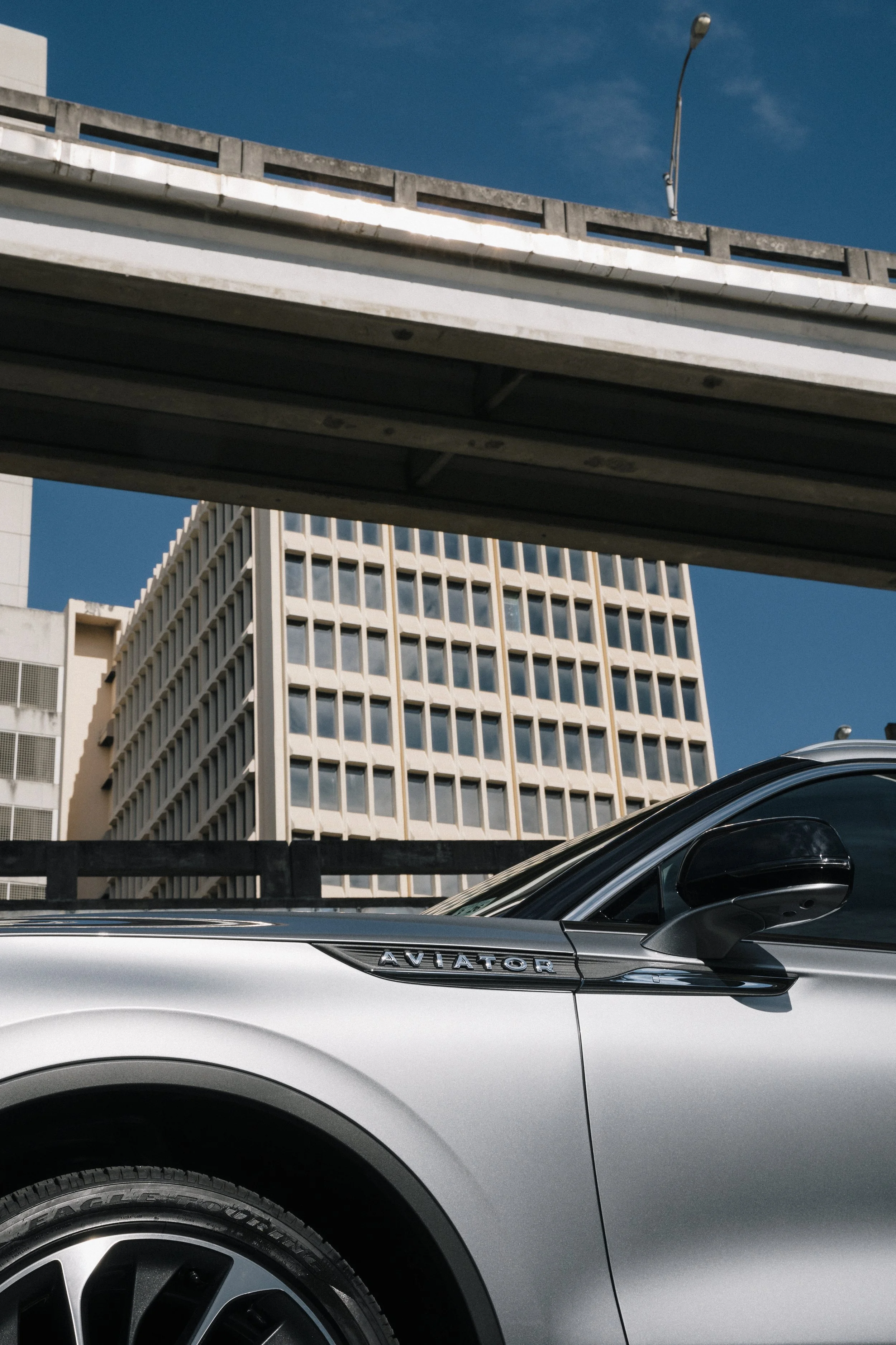 JLR62877.jpg