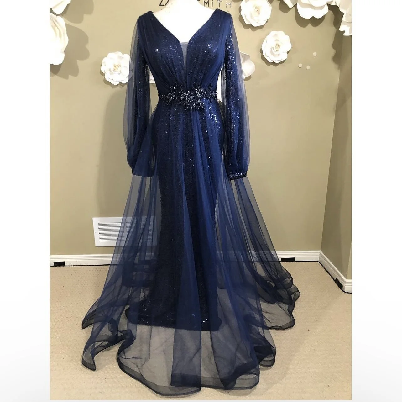 9C130635-B853-4469-B1F9-D756F7CB0079