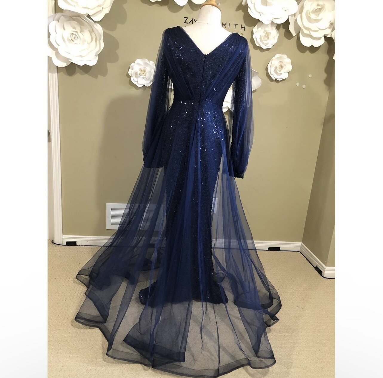 C9BD90A1-DC80-43F0-80AA-35929AED8351