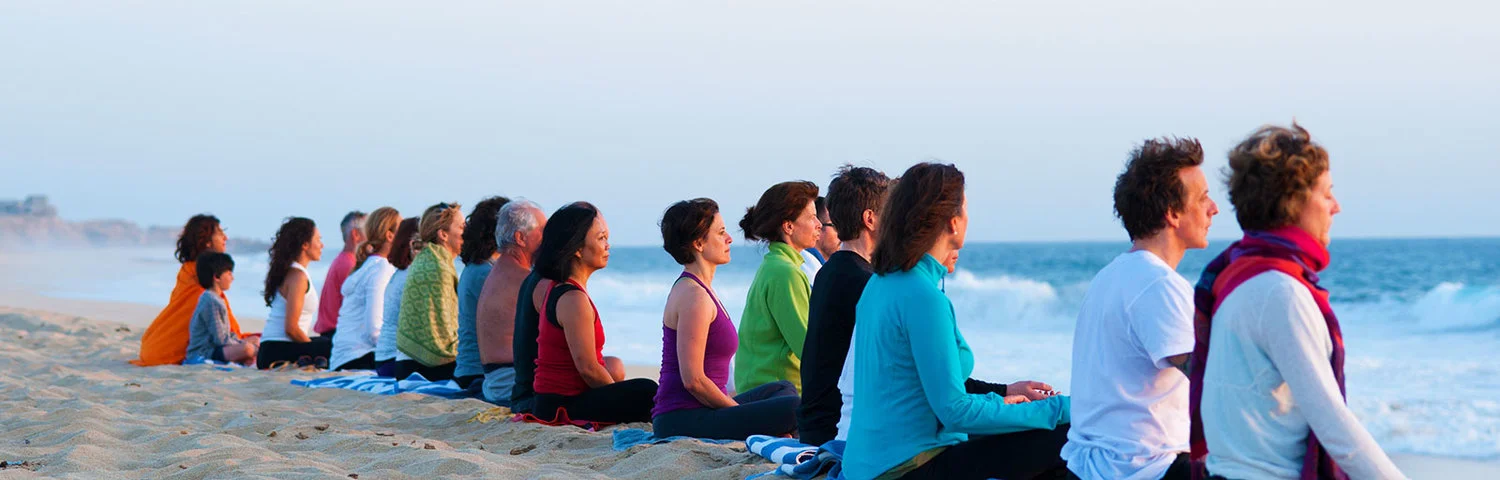 slider_beach_meditation_group.jpg