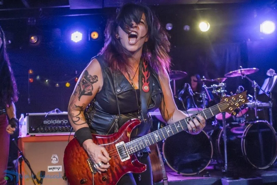 Roni Lee at The Holding Company in Ocean Beach, CA