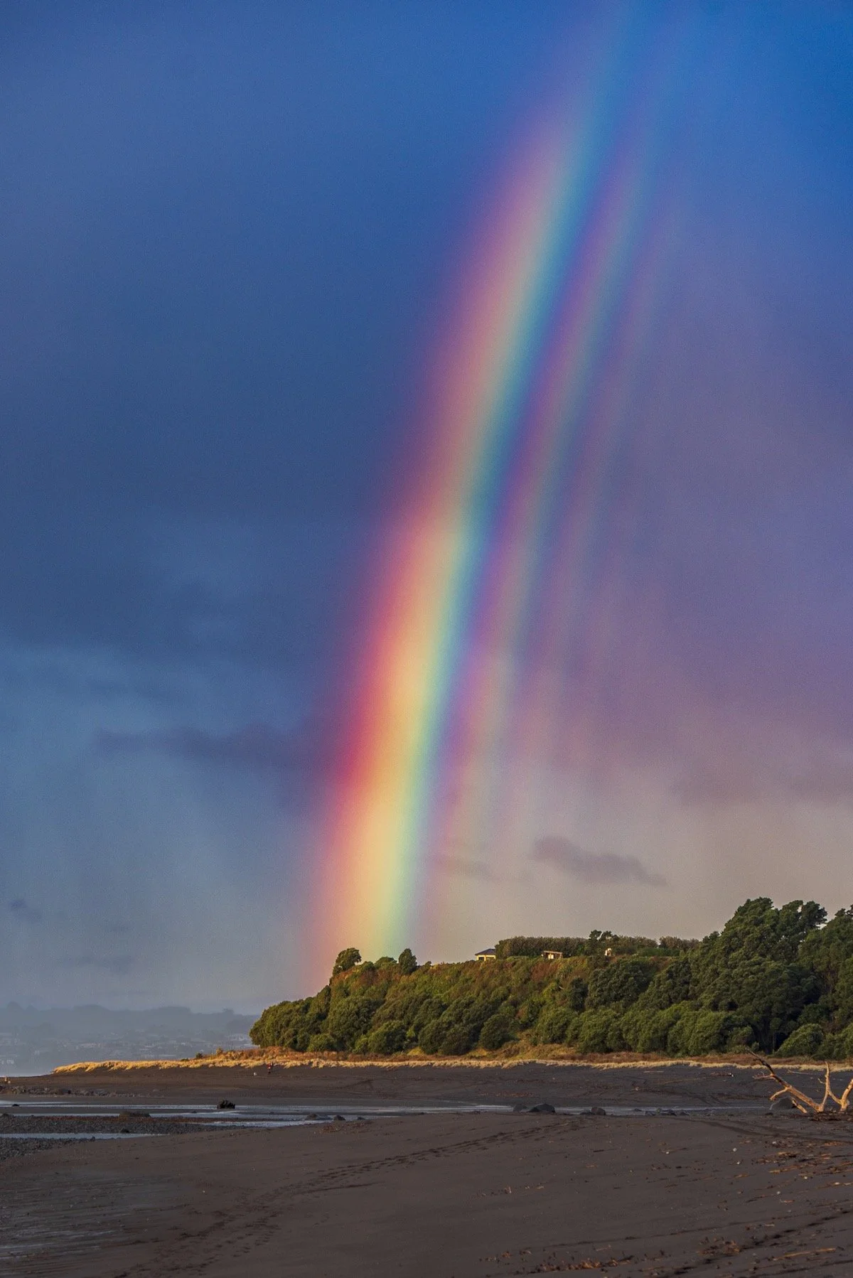 The supernumerary stacker rainbow