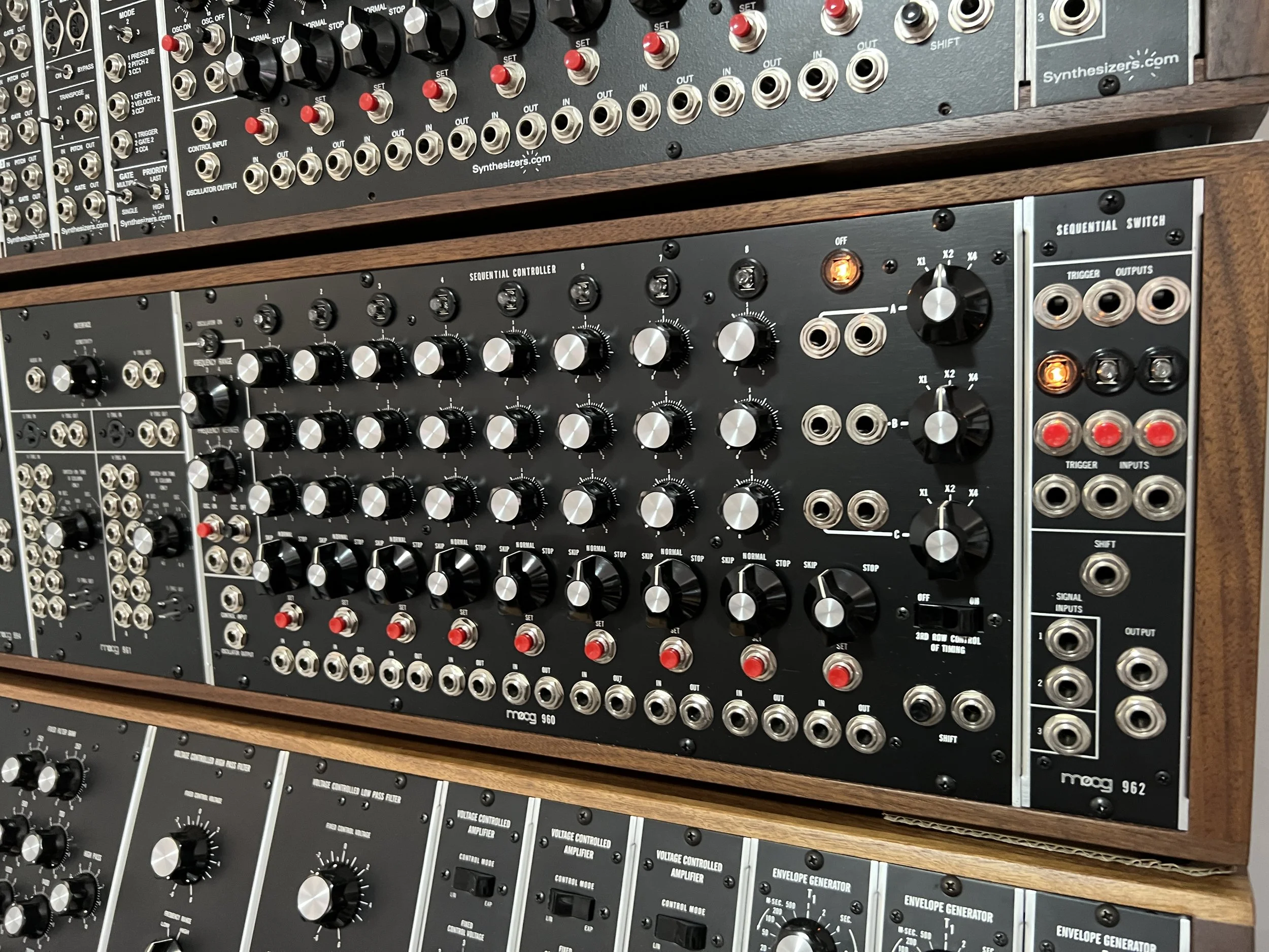 moog modular 8.JPG