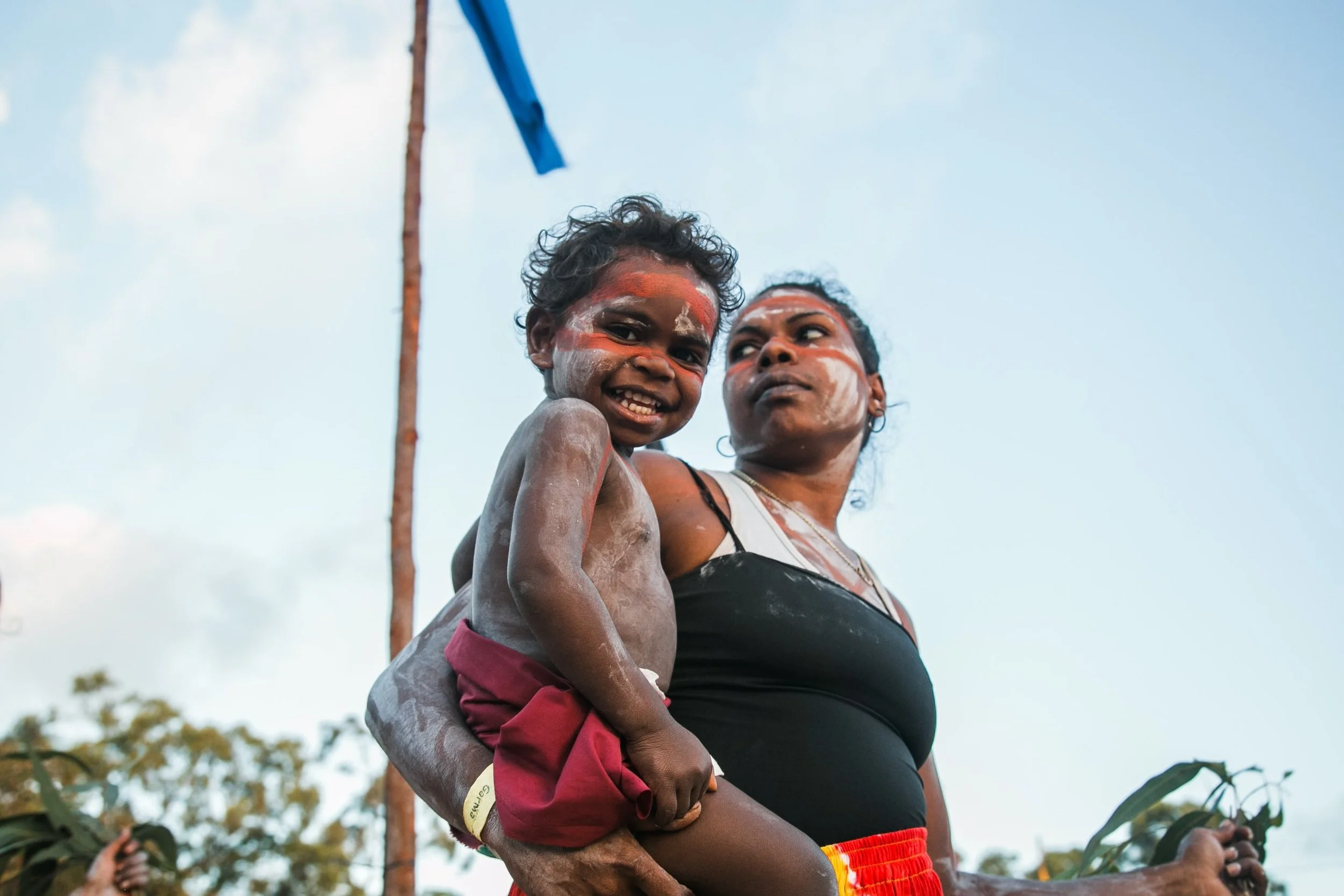 Connection to Country, connection to kin, connection to ancestral song and lore, connection to culture. These are the threads that weave together the world&rsquo;s oldest living culture. It is a privilege to capture Yolŋu continuity and pride. 

📷 G