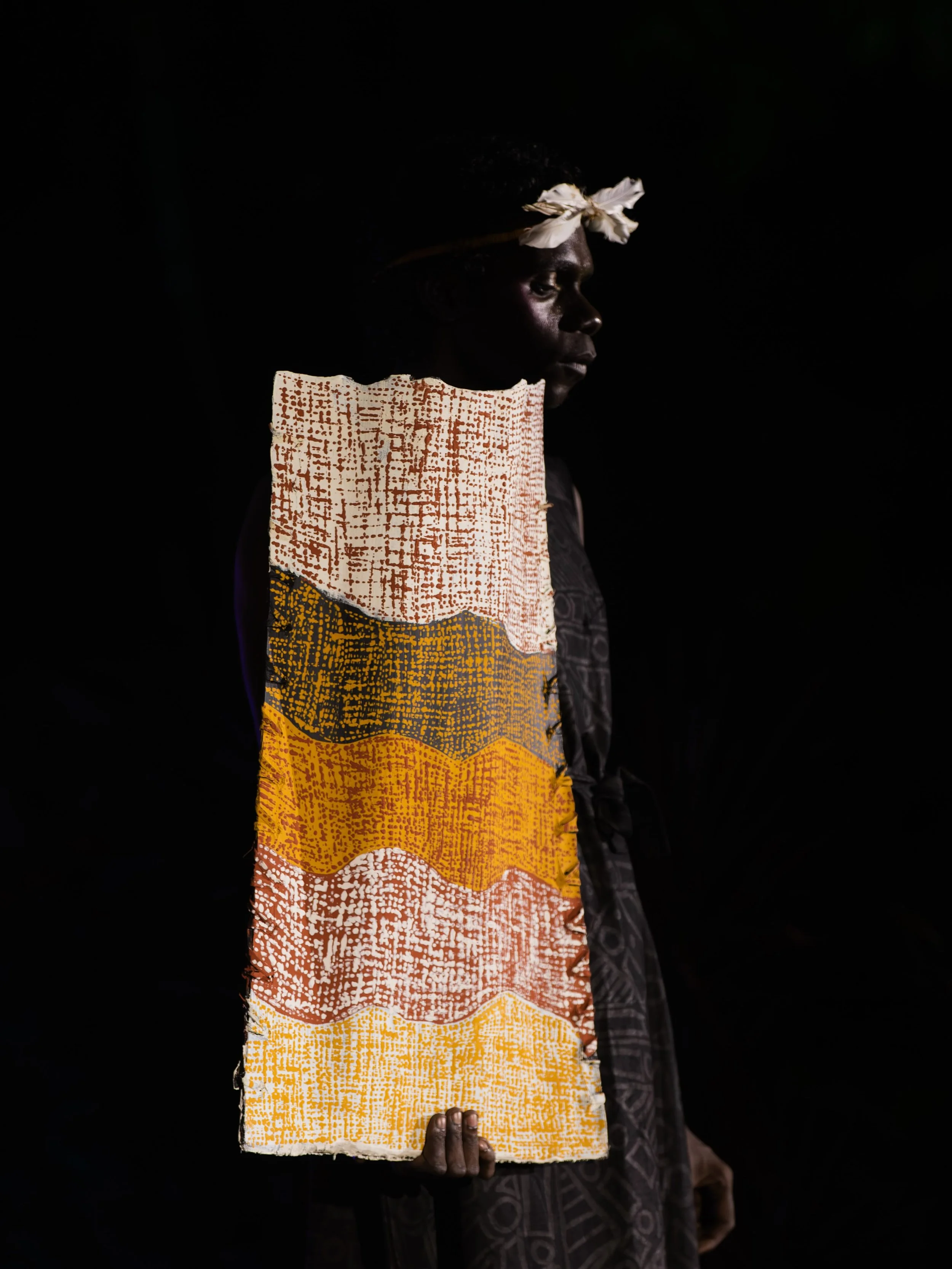 Ancestral resourcefulness as modern art. 

Michelle Pulatuwayu Woody Minnapinni&rsquo;s tunga, winner of the National Indigenous Fashion Award&rsquo;s Traditional Adornment award. 

📷 for Darwin Aboriginal Art Fair. 

@darwinartfair @indigenousfashi