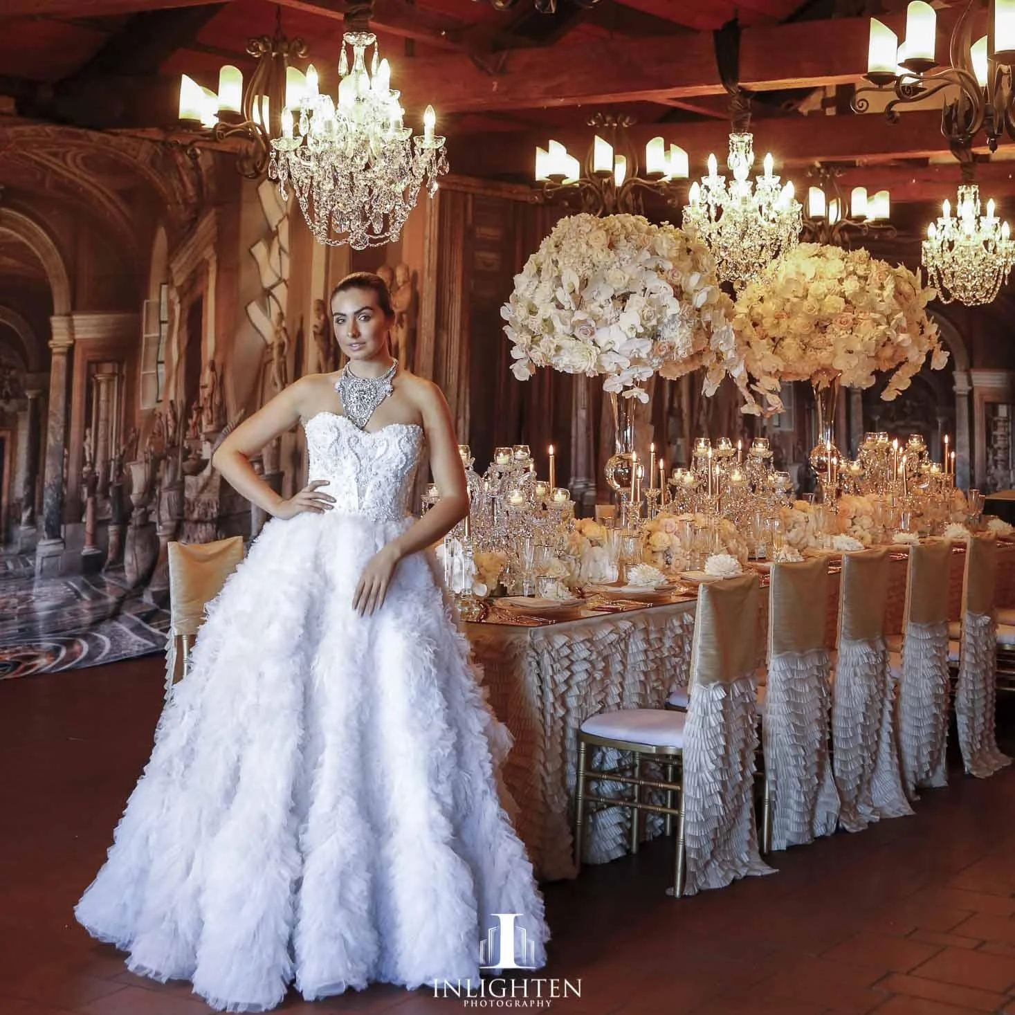 champagne_antoinette_hire_luxury_linen_gold_linen.jpg