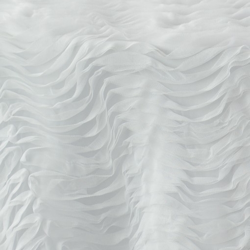front_photo_white_tulle_wave_luxury_linen.jpg