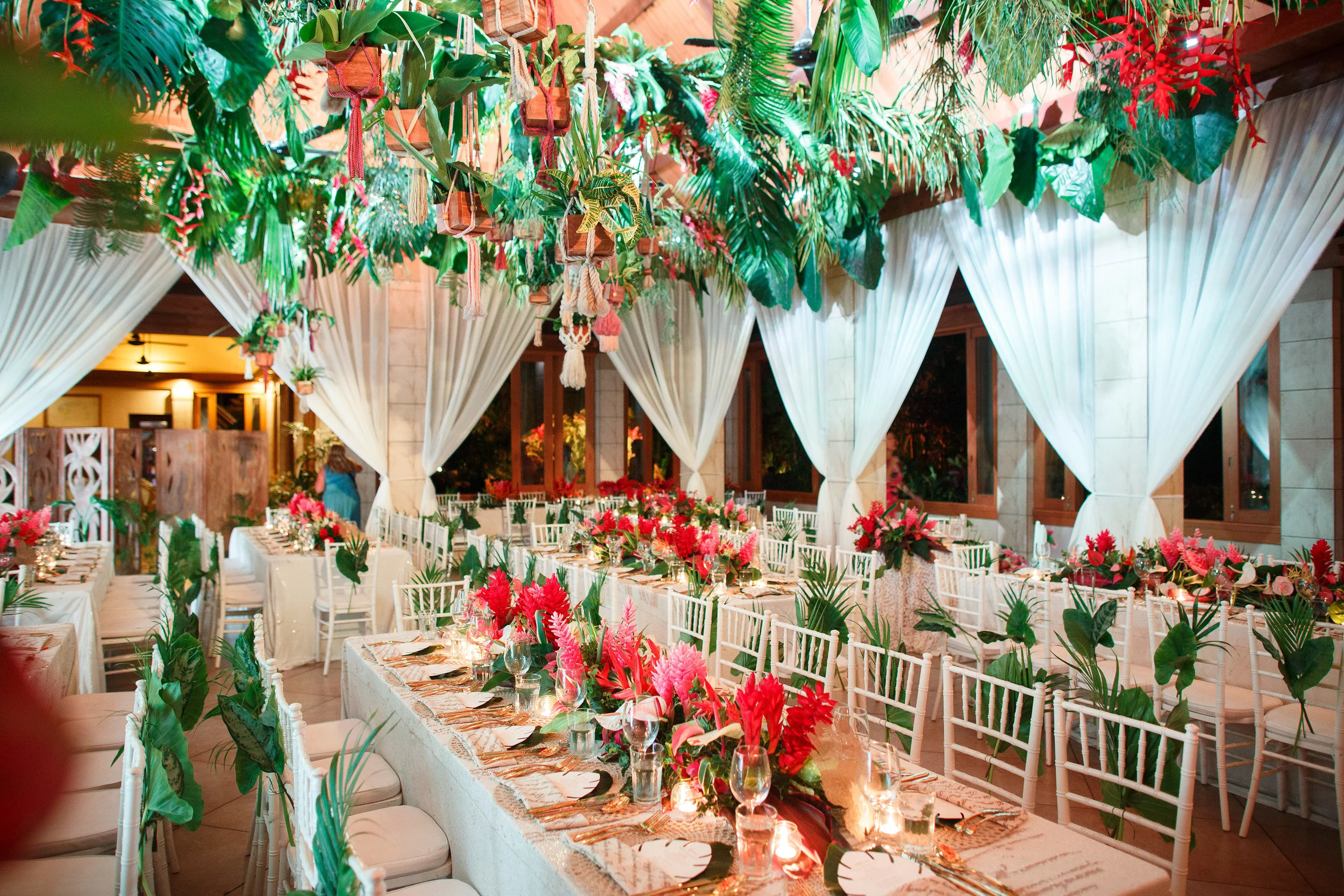 fiji_destination_wedding_tropical_ceiling_installation.jpg