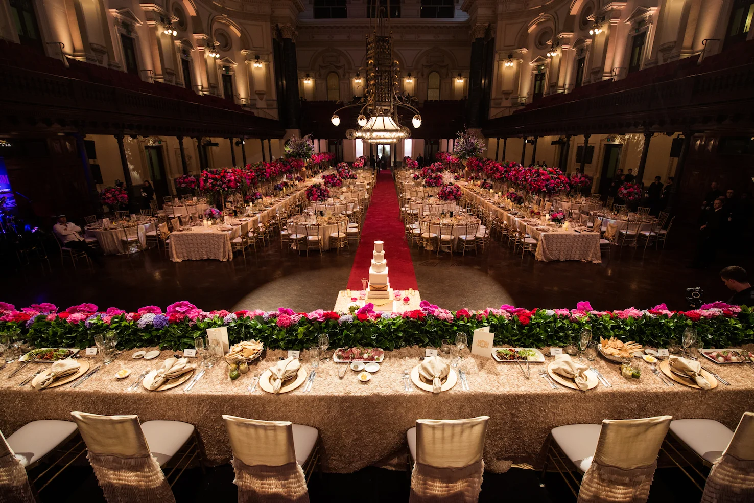 sydney_town_hall_luxury_wedding_bridal_table_centrepieces.jpg