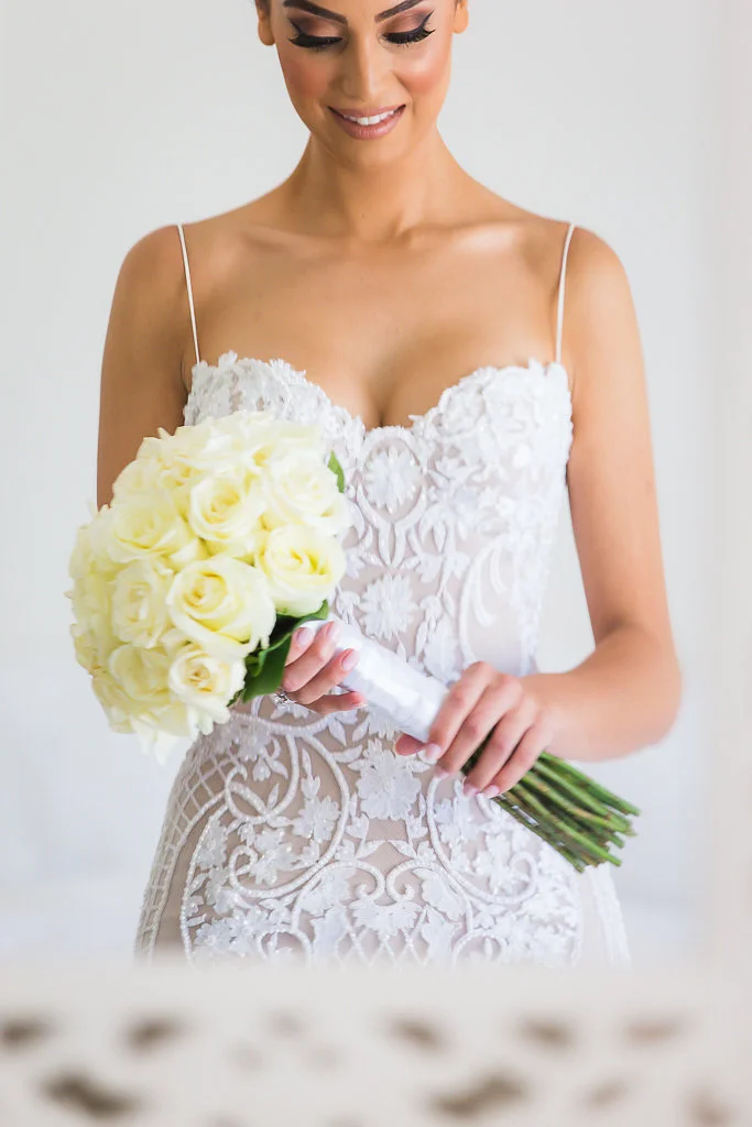 all_white_roses_bride_bouquet_long_stem.jpg