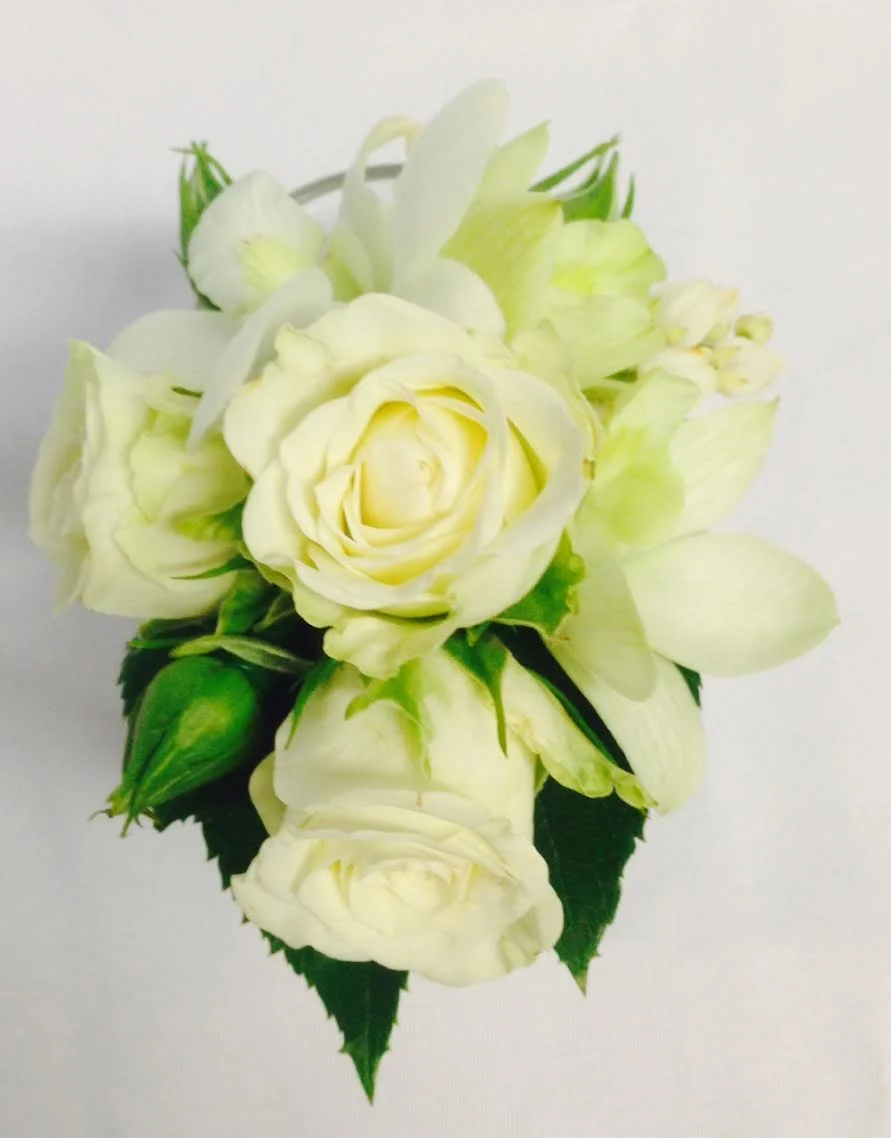 mother_of_the_groom_bride_wrist_corsage.jpg