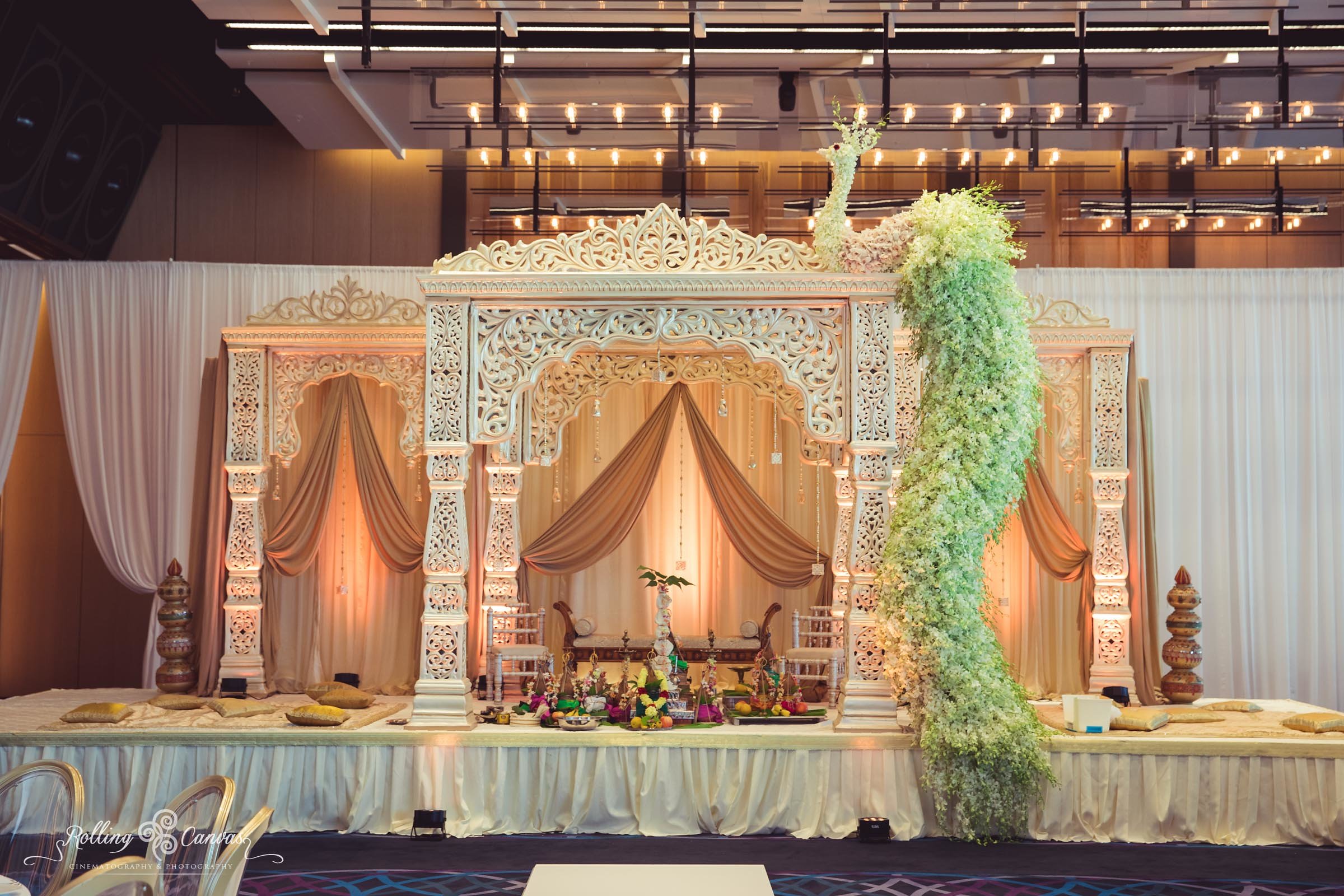 Wedding_Photography_Sydney_Rolling_Canvas_Presentation_Hindu_Ceremony_Mandap_Canopy_Decor_Floral_Design_Hyatt_Regency-57065.jpg