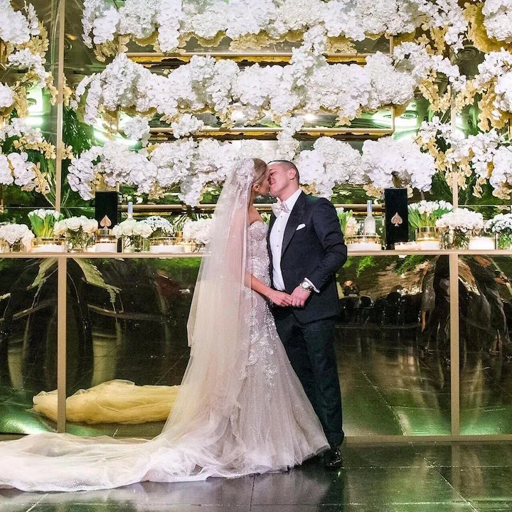 Customised gold bridal table .jpg