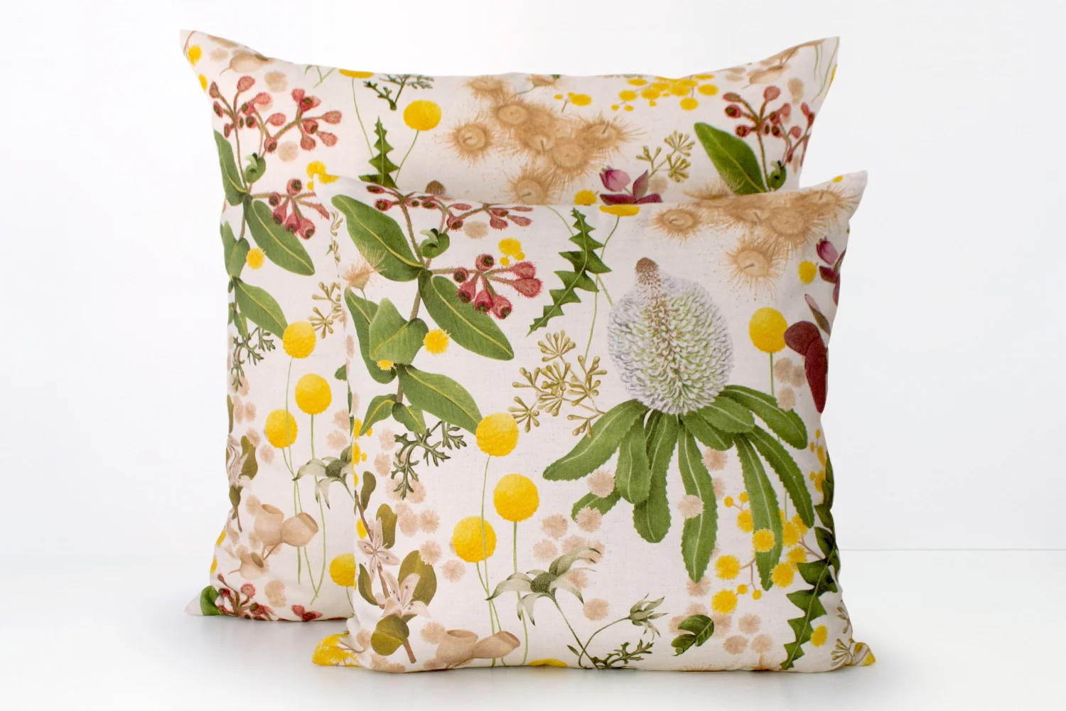 Collaborate gold cushion group