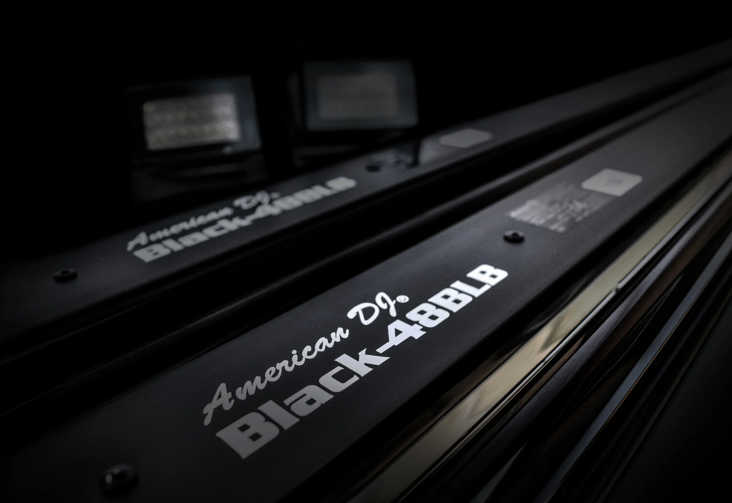 PS_Black_Lights.jpg