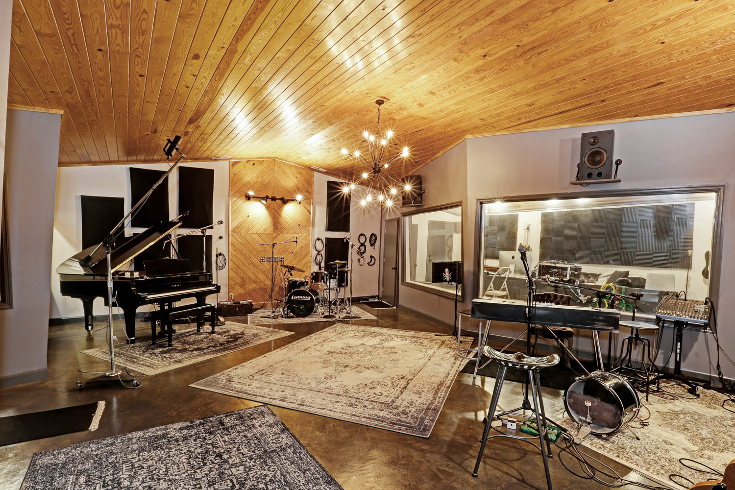 Recording Studio Huntsville.jpg