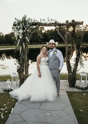 ALEXA SEILHEIMER - MAY 2019 - BRICKHOUSE BRIDAL