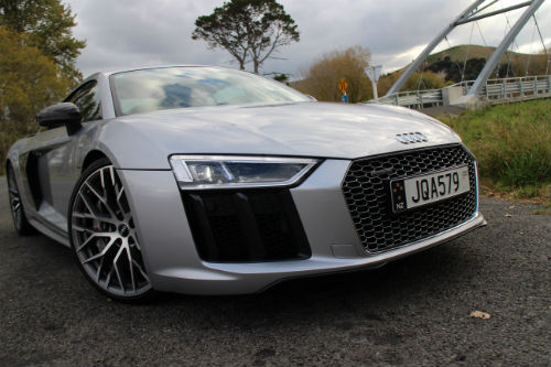 Audi R8 V10 Plus: Wrath of the rings
