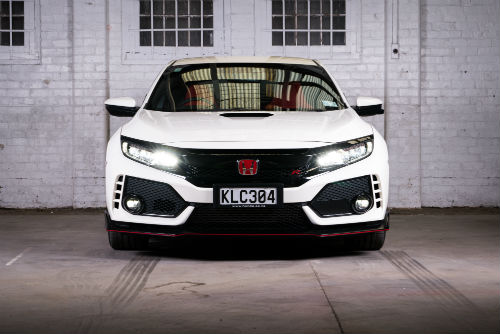 Civic Type R: Nan’s car just got really angry