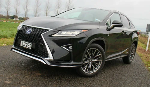 Lexus RX450h: Welcome to pleasantville