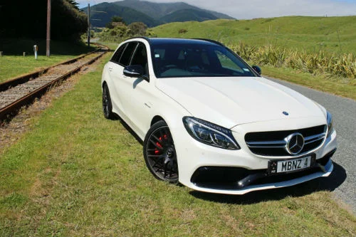 AMG C63 S wagon: The carry-all comet