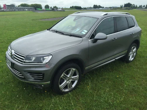 Touareg V8 TDi: Big-hearted flagship falling behind