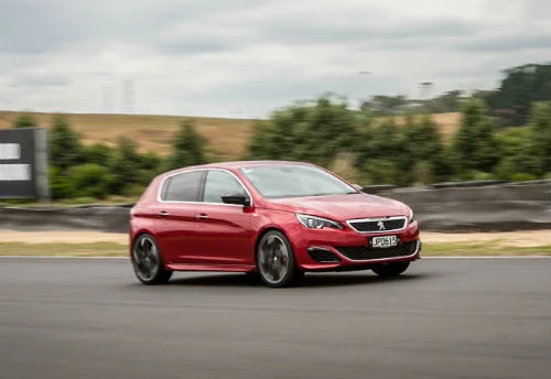 Peugeot 308 GT Diesel: Sporting chance or long shot?