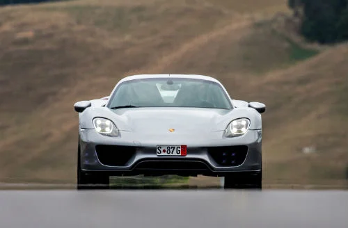Porsche 918 Spyder: Putting the grrrr into Green