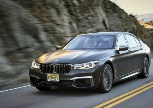 MNMay25_BMW760_1.jpg