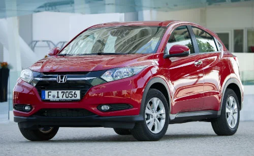 HR-V goes all-paw