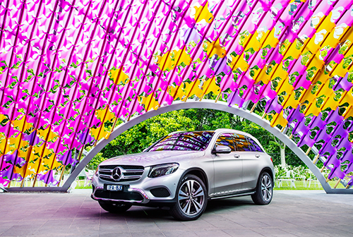 Electric Benz short-circuited by Government