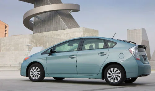 Toyota begins recall actions