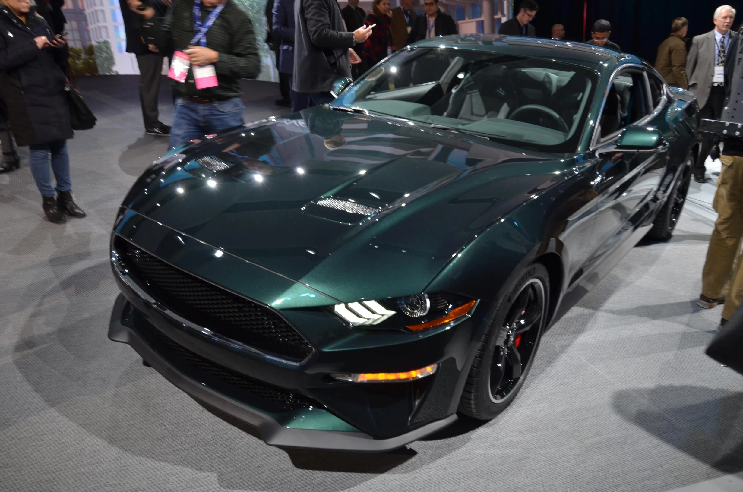 FORD MUSTANG BULLITT