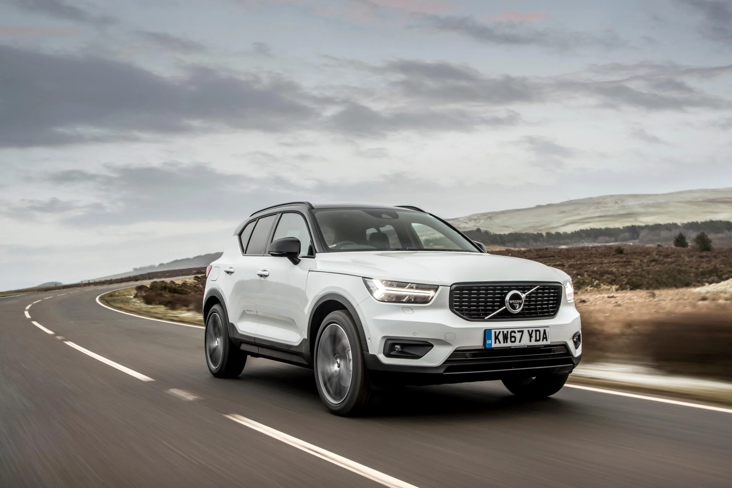 219662_Volvo_XC40_crowned_What_Car_Car_of_the_Year_2018.jpg