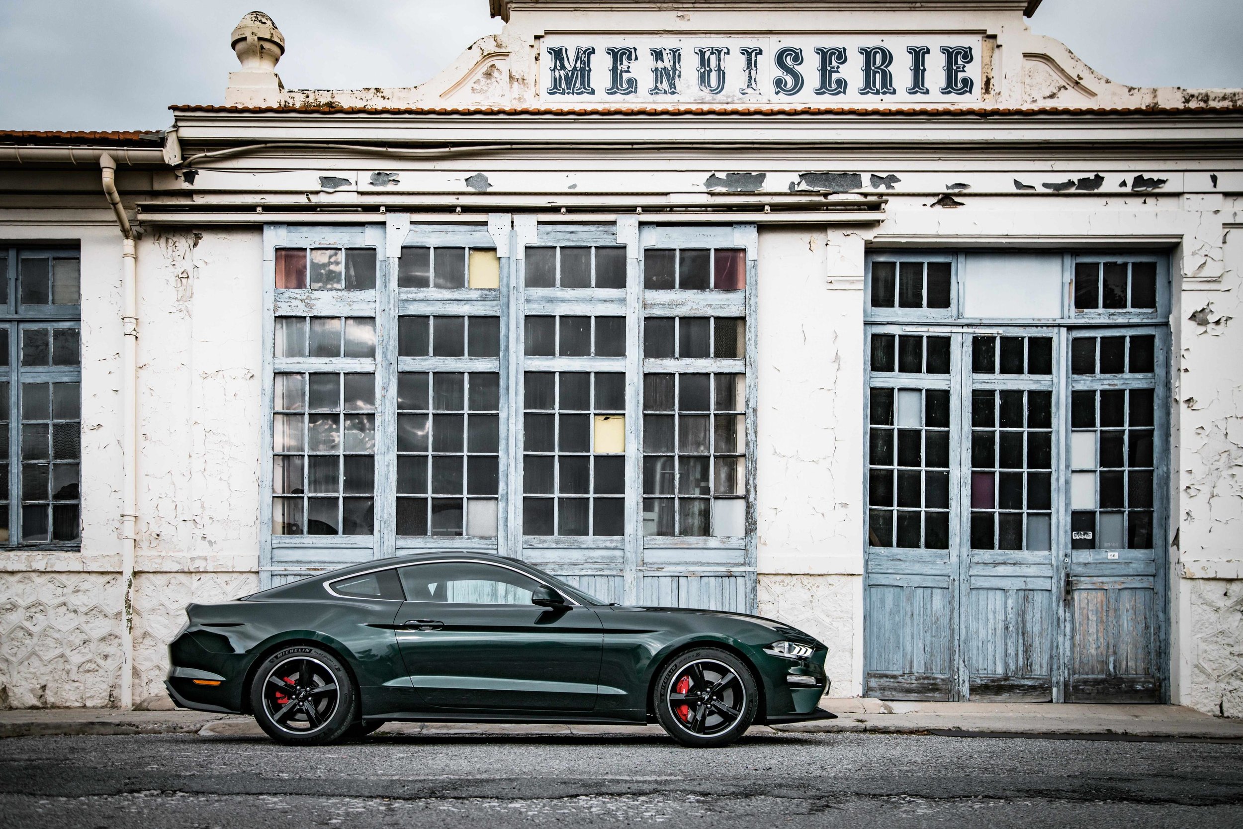 FORD_MUSTANG_BULLITT_17_HR.jpg