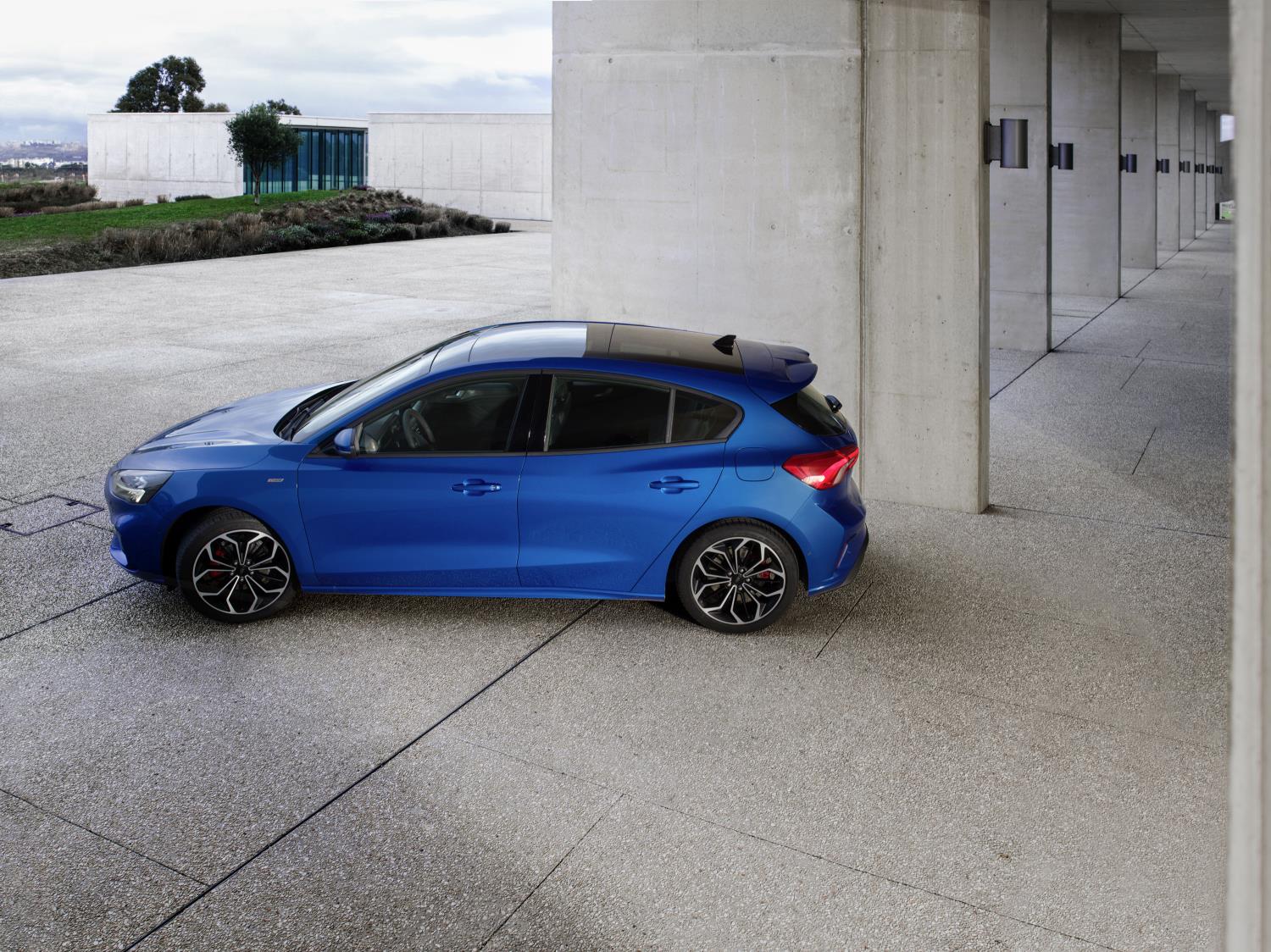 FORD_2018_FOCUS_ST-LINE__12.jpg