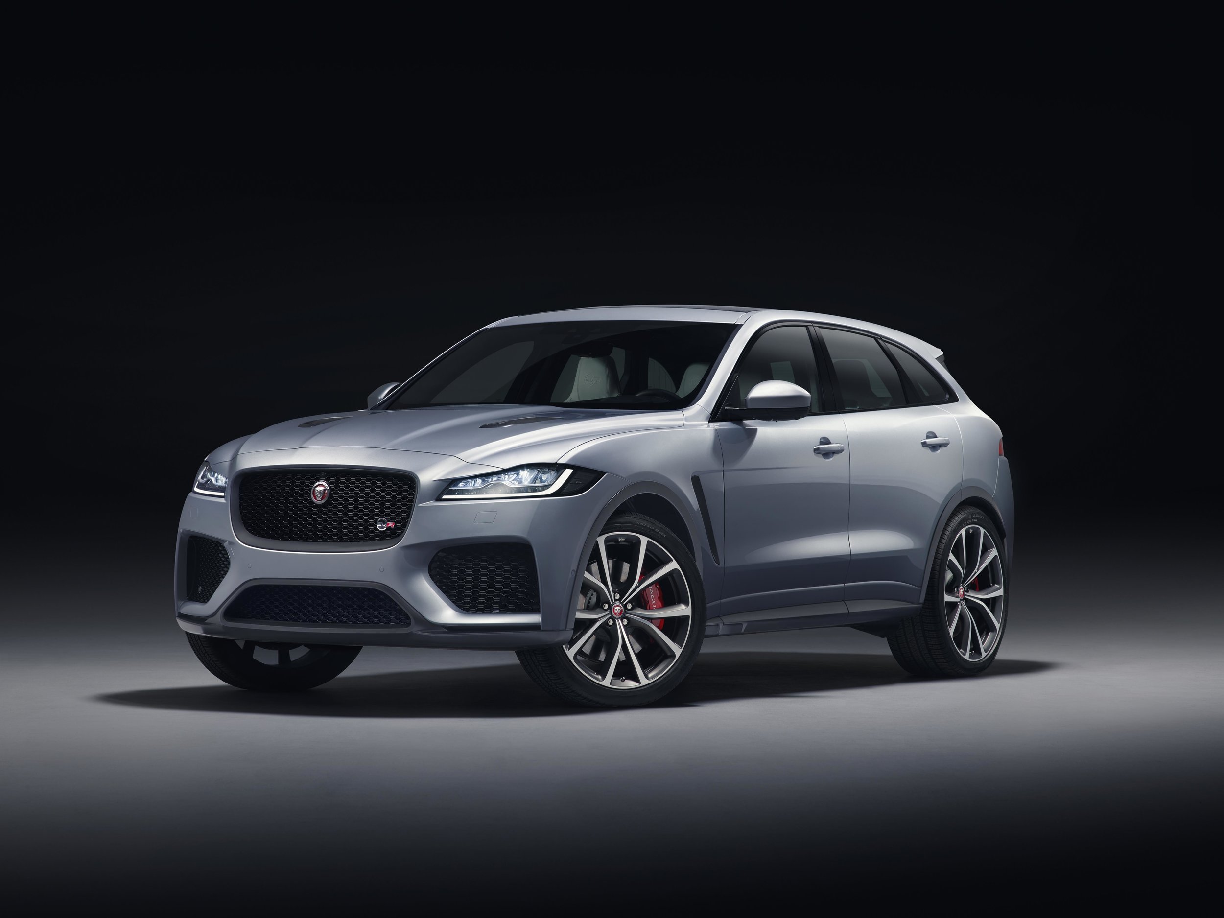 J_F_PACE_SVR_19MY_280318_01.jpg