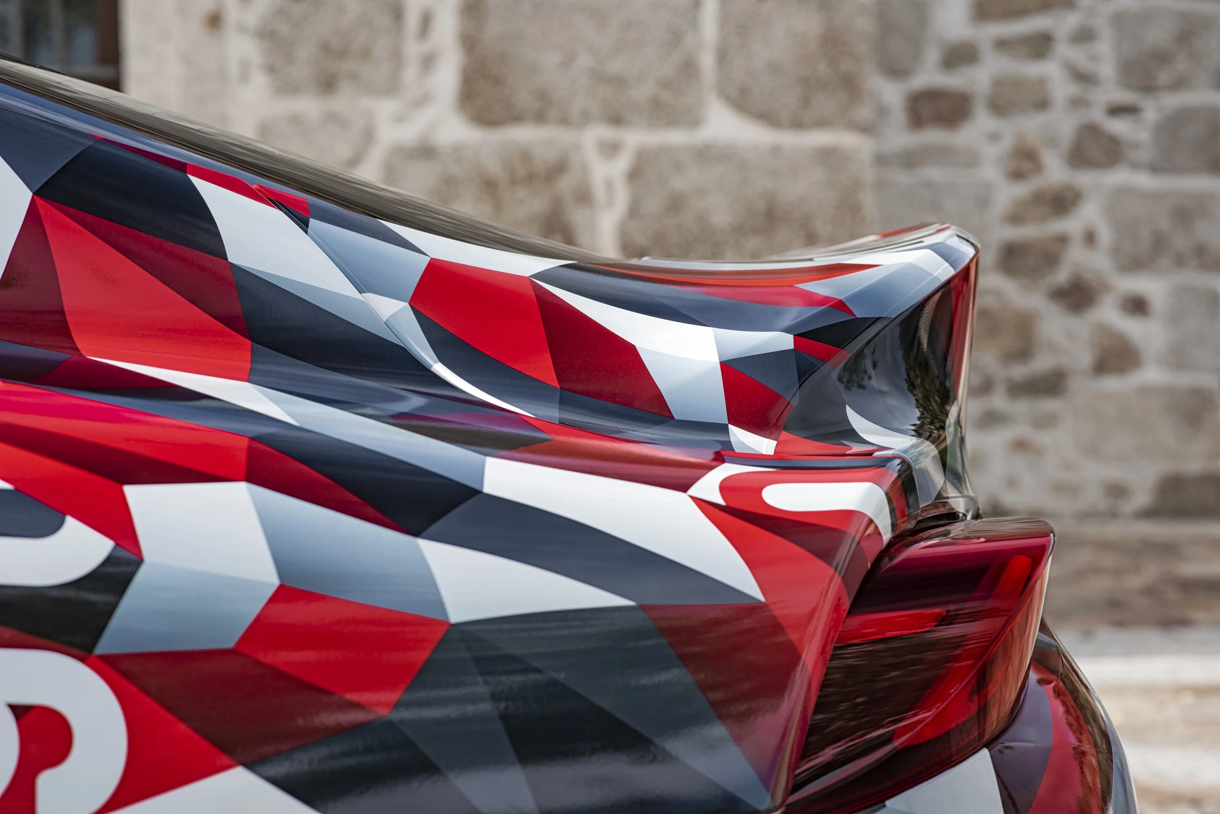 BMW set to beat Toyota relation in road race?