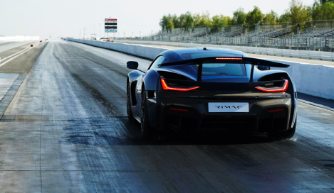Rimac storms to world record