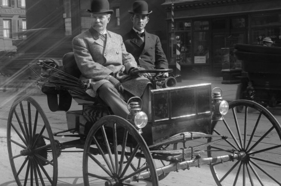 Hinckley: The man who would be king