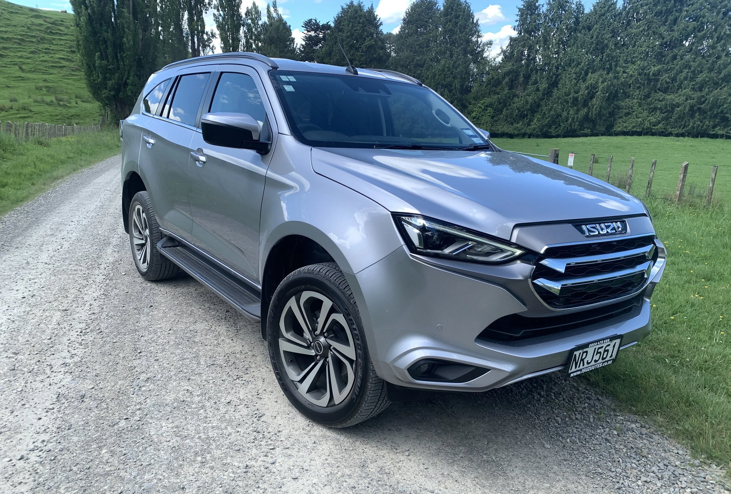 Isuzu MU-X LS-T review: Beast with burden