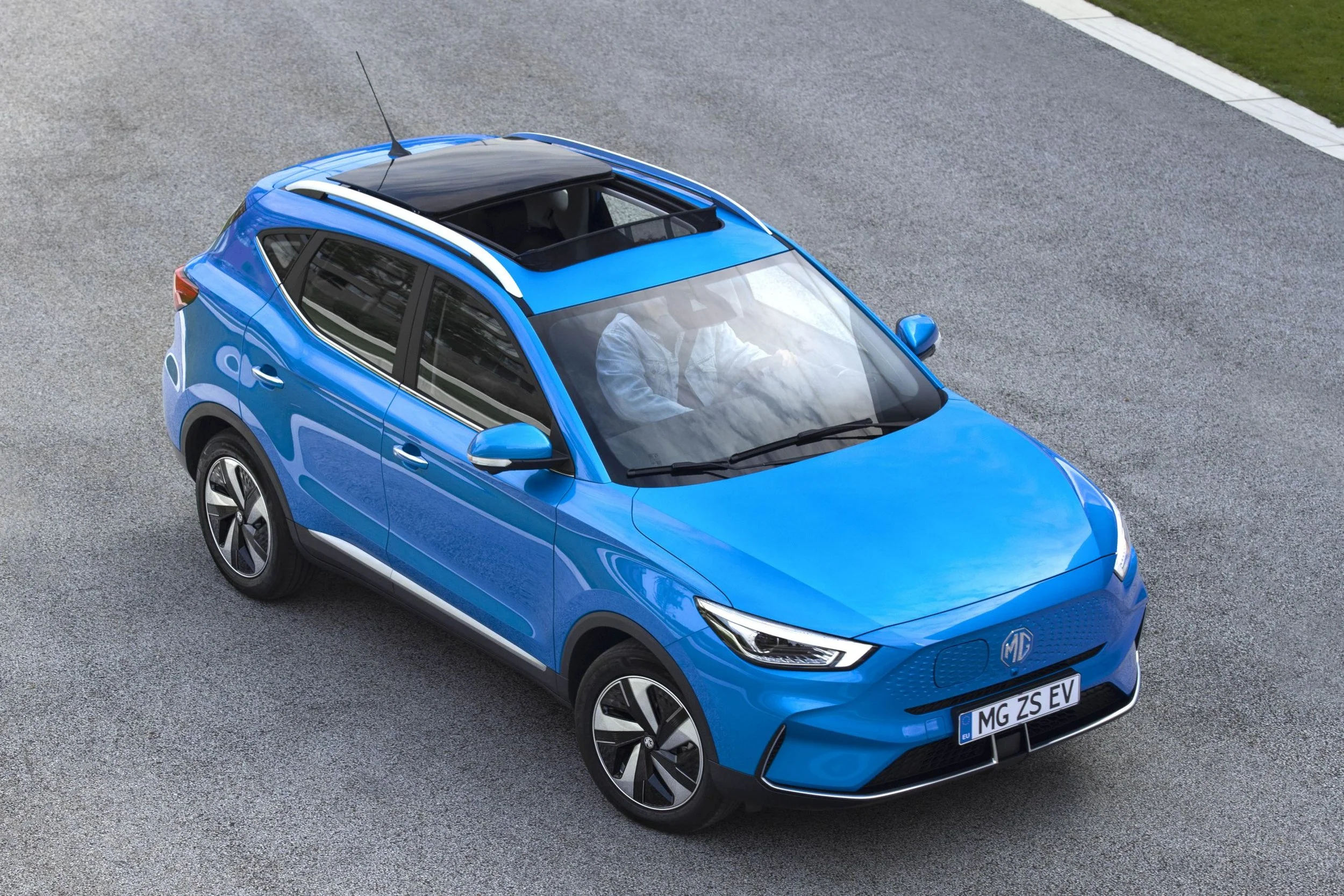 Small battery only for updated MG EV ZS