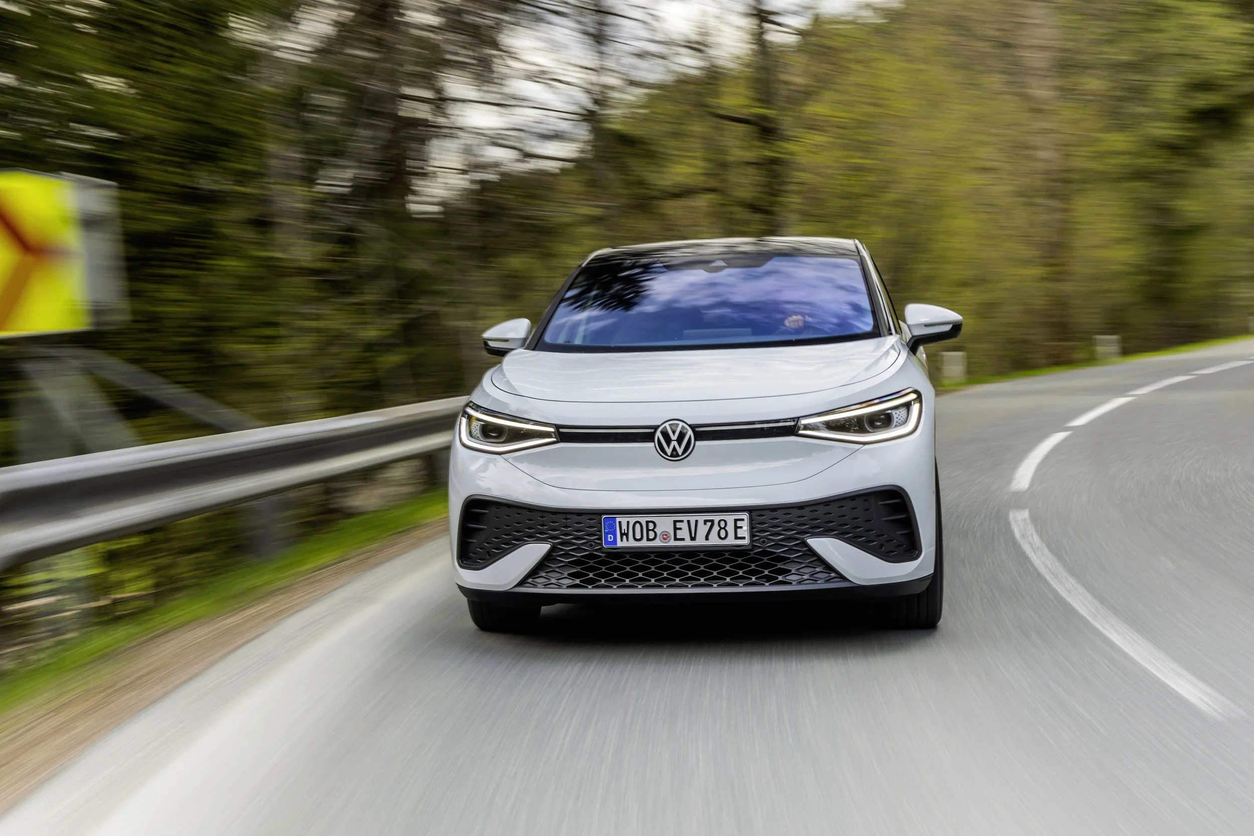 Crossovers, van to kick off ID push