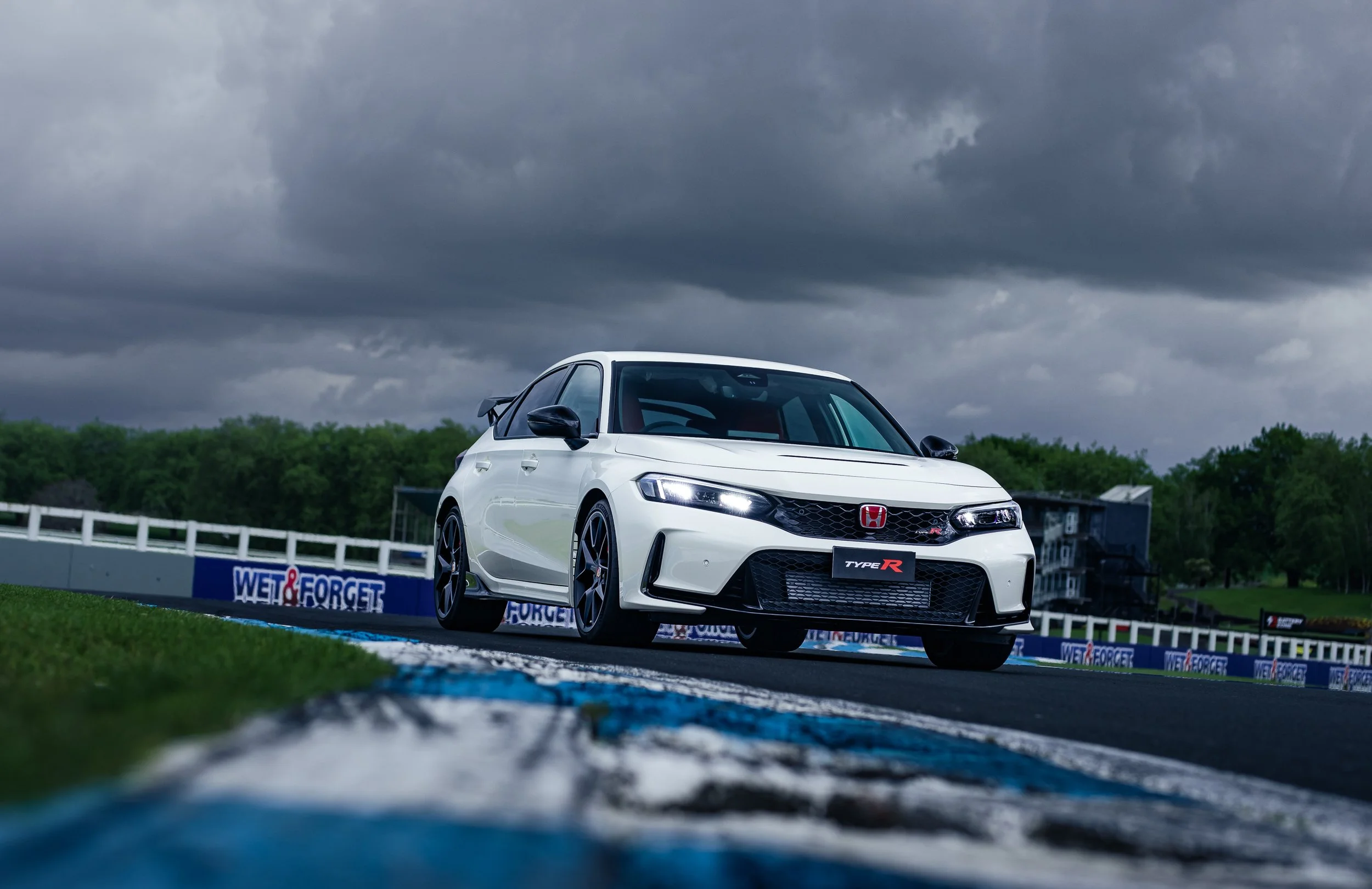 Hot Type R take-up expected for NZ