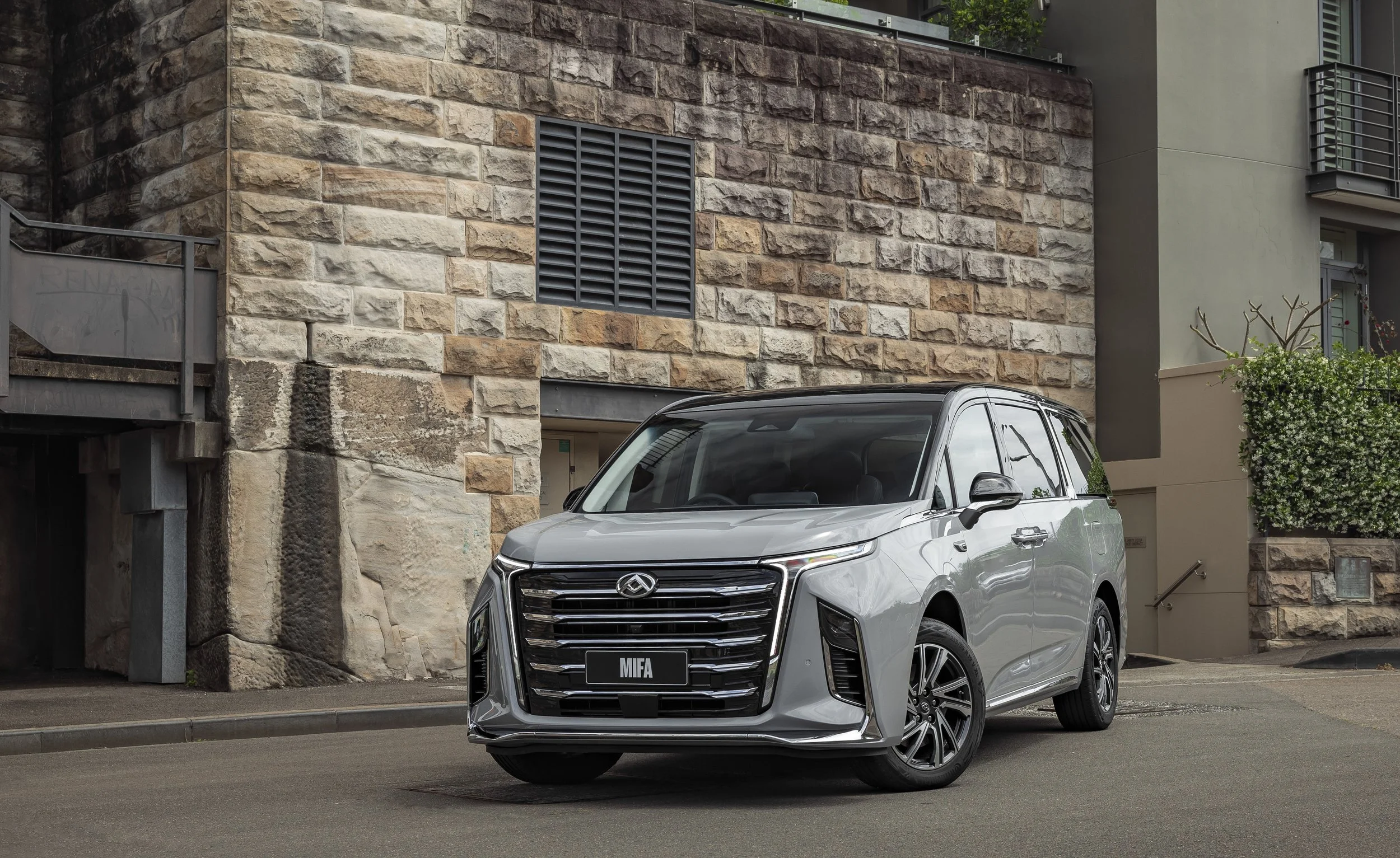 Electric seven-seater sorted for NZ?